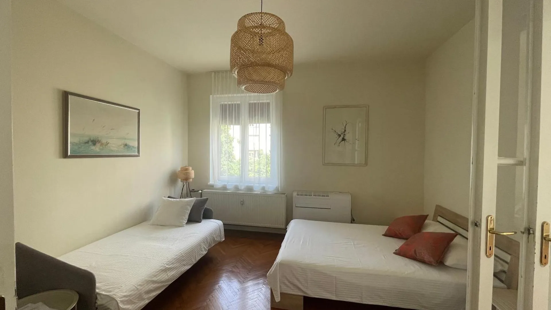 Apartment Joja Lublaň 0*,